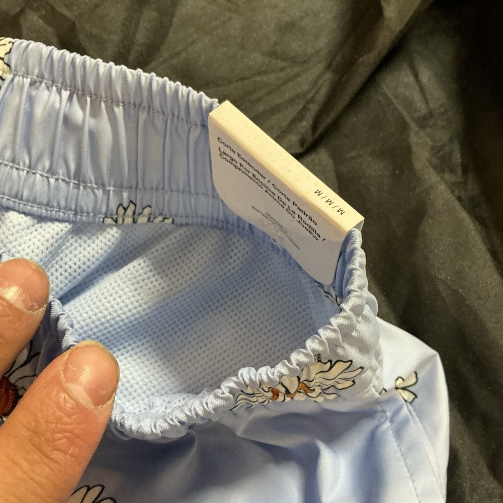 Nike Light Blue Floral Shorts - Picture 6 of 9